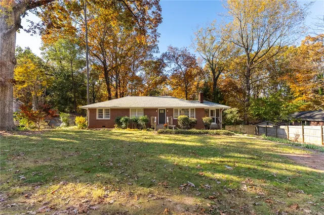 $385,000 | 406 Upper Highland Drive, Clemson, SC 29631