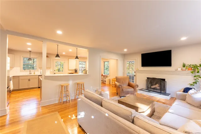 $385,000 | 406 Upper Highland Drive, Clemson, SC 29631