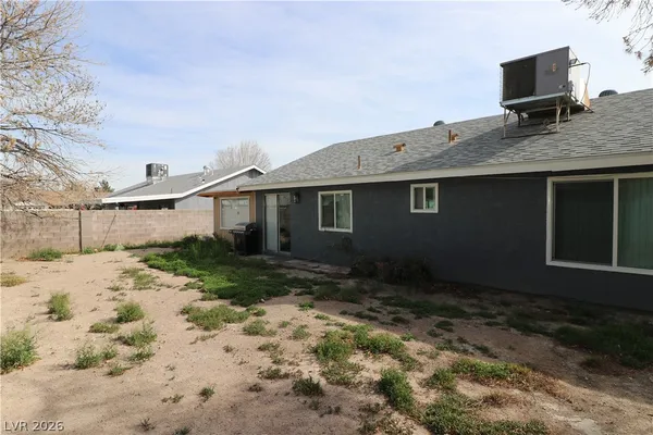 $3,230 | 4800 Fernley Way, Las Vegas, NV 89110