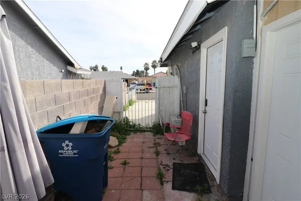 $3,230 | 4800 Fernley Way, Las Vegas, NV 89110