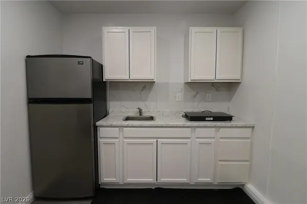 $3,230 | 4800 Fernley Way, Las Vegas, NV 89110