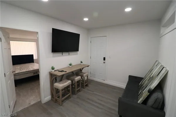 $3,230 | 4800 Fernley Way, Las Vegas, NV 89110