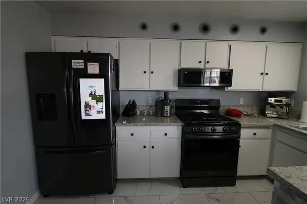 $3,230 | 4800 Fernley Way, Las Vegas, NV 89110