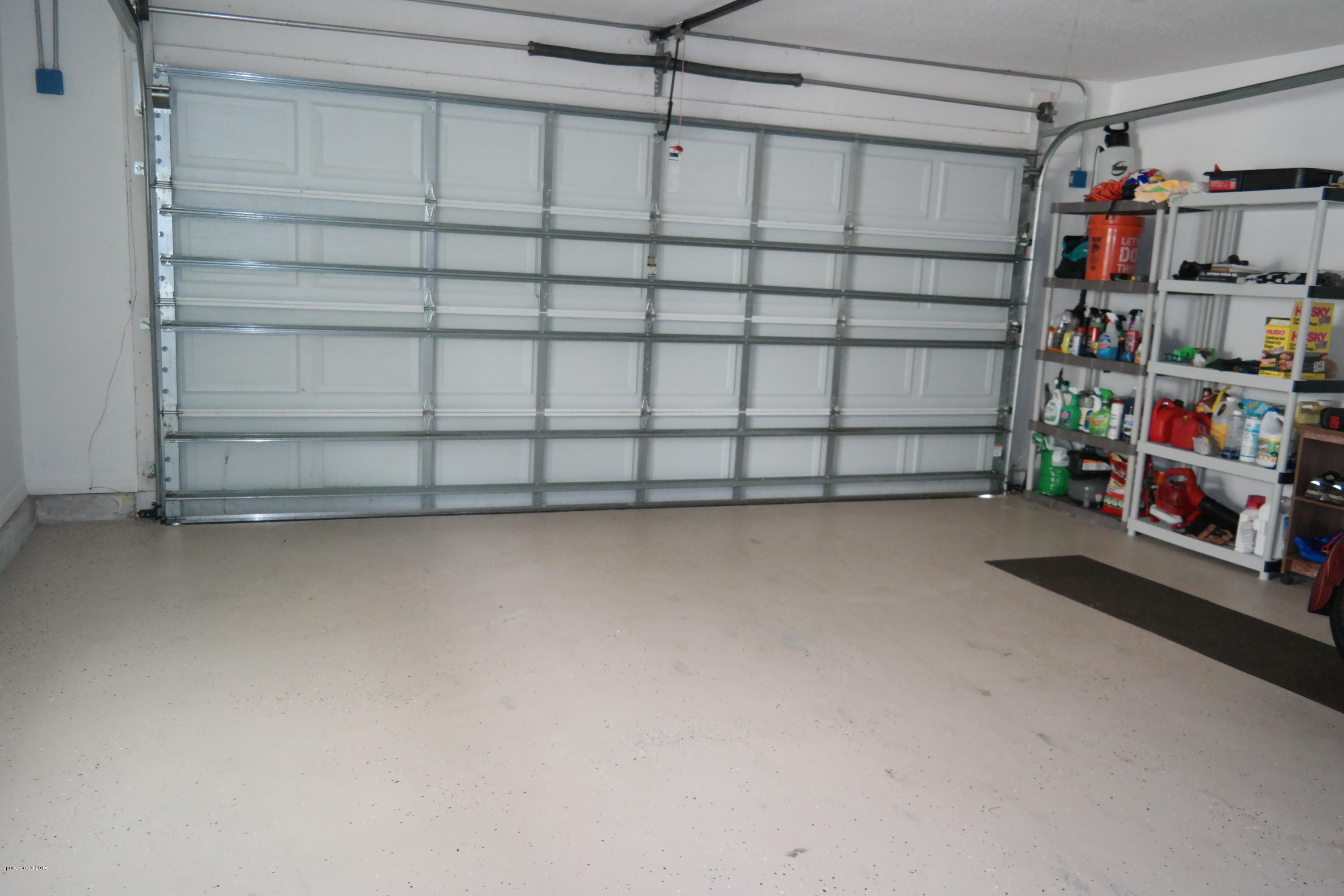 3370 Holly Springs Road Melbourne, FL 32934 - Photo 17 of 27 Garage