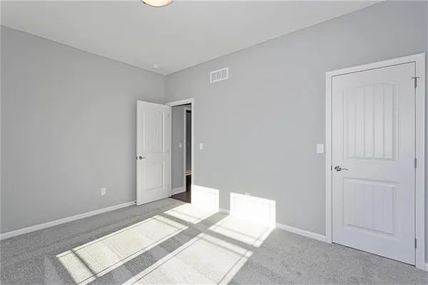 $466,520 | 8890 North Monroe Avenue, Kansas City, MO 64156