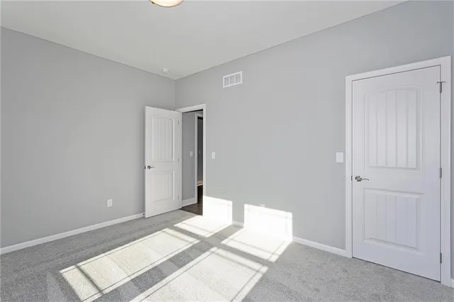 $466,520 | 8890 North Monroe Avenue, Kansas City, MO 64156