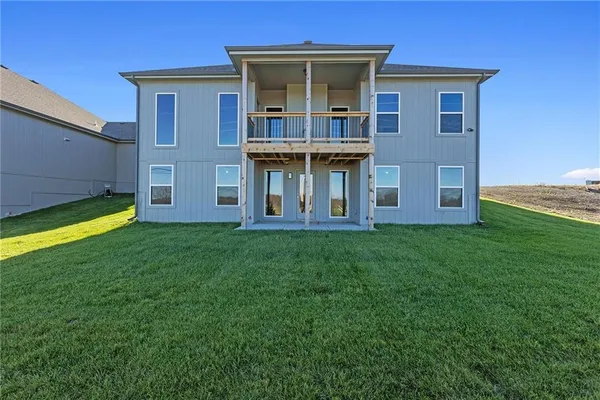 $466,520 | 8890 North Monroe Avenue, Kansas City, MO 64156