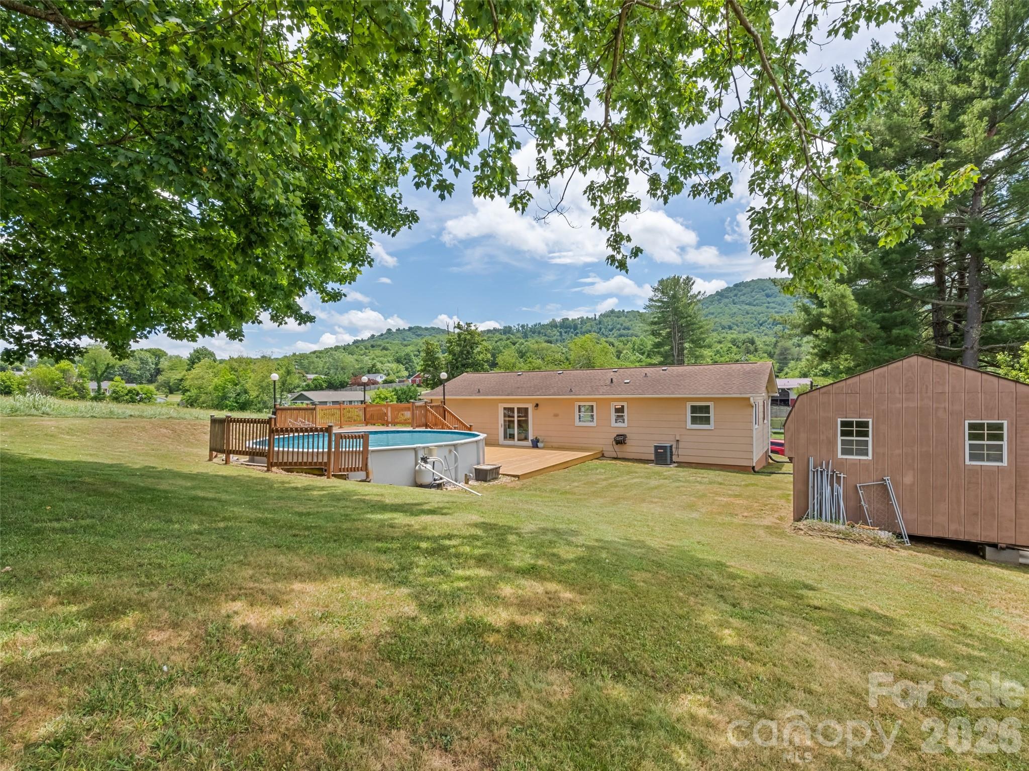 111 Keith Street Clyde, NC 28721 - Photo 4 of 26