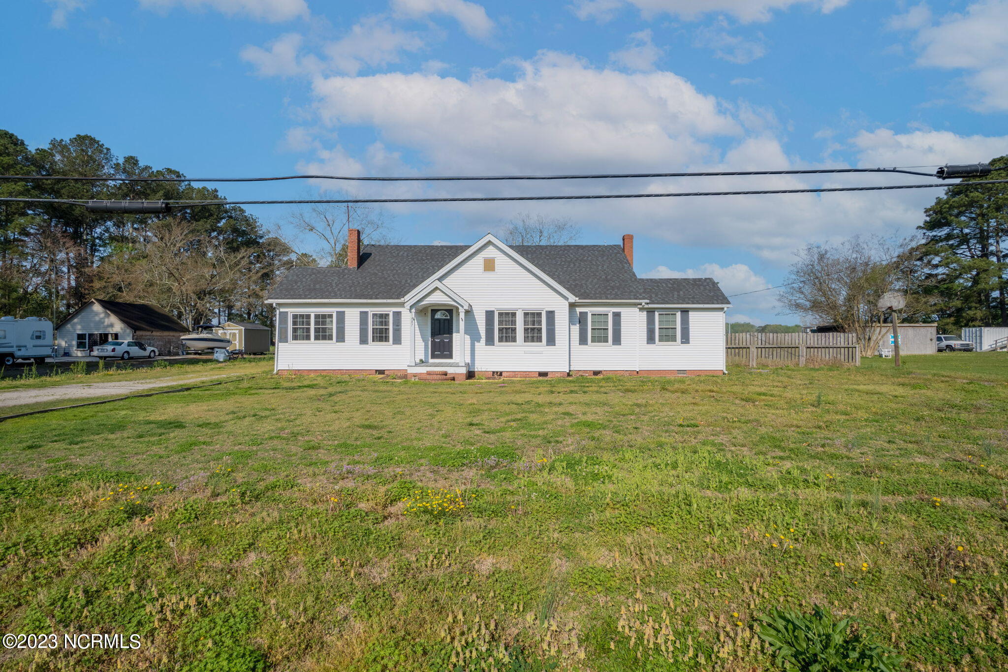 1687 Morgans Corner Road Elizabeth City, NC 27909 - Photo 3 of 27 3-web-or-mls-Done-1