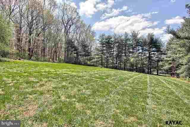 1024 Windsor Road Red Lion, PA 17356 - Photo 25 of 26 Gallery Image 25