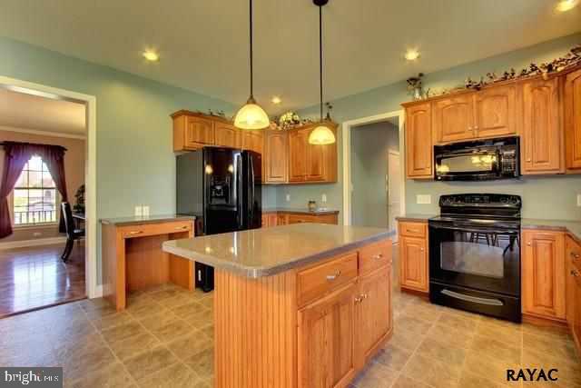 1024 Windsor Road Red Lion, PA 17356 - Photo 7 of 26 Gallery Image 7