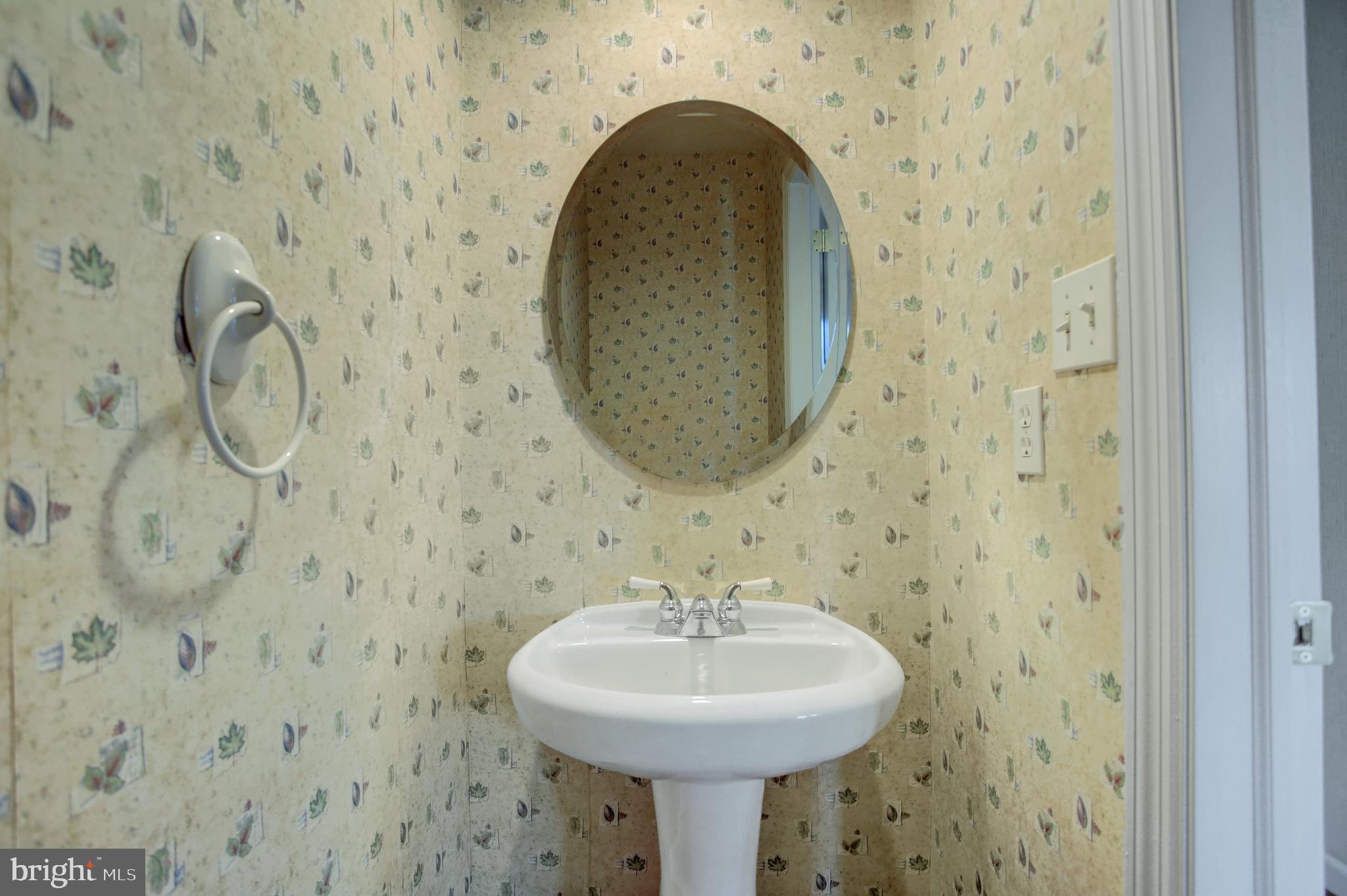 430 Sawmill Road New Providence, PA 17560 - Photo 13 of 36 Half Bathroom on the Main Level