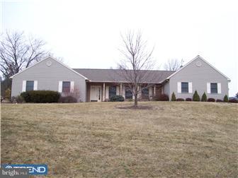 222 Lorane Road Reading, PA 19606 - Photo 1 of 12 Gallery Image 1