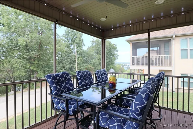 $649,900 | 78 Bella Terra Court, Sunrise Beach, MO 65079