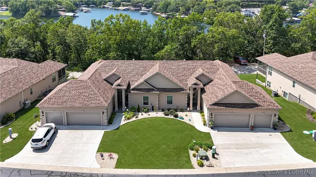 $649,900 | 78 Bella Terra Court, Sunrise Beach, MO 65079