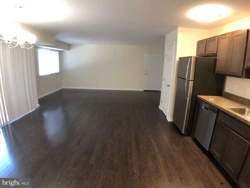 3852 Bel Pre Road, Unit 8186 Silver Spring, MD 20906 - Photo 2 of 21