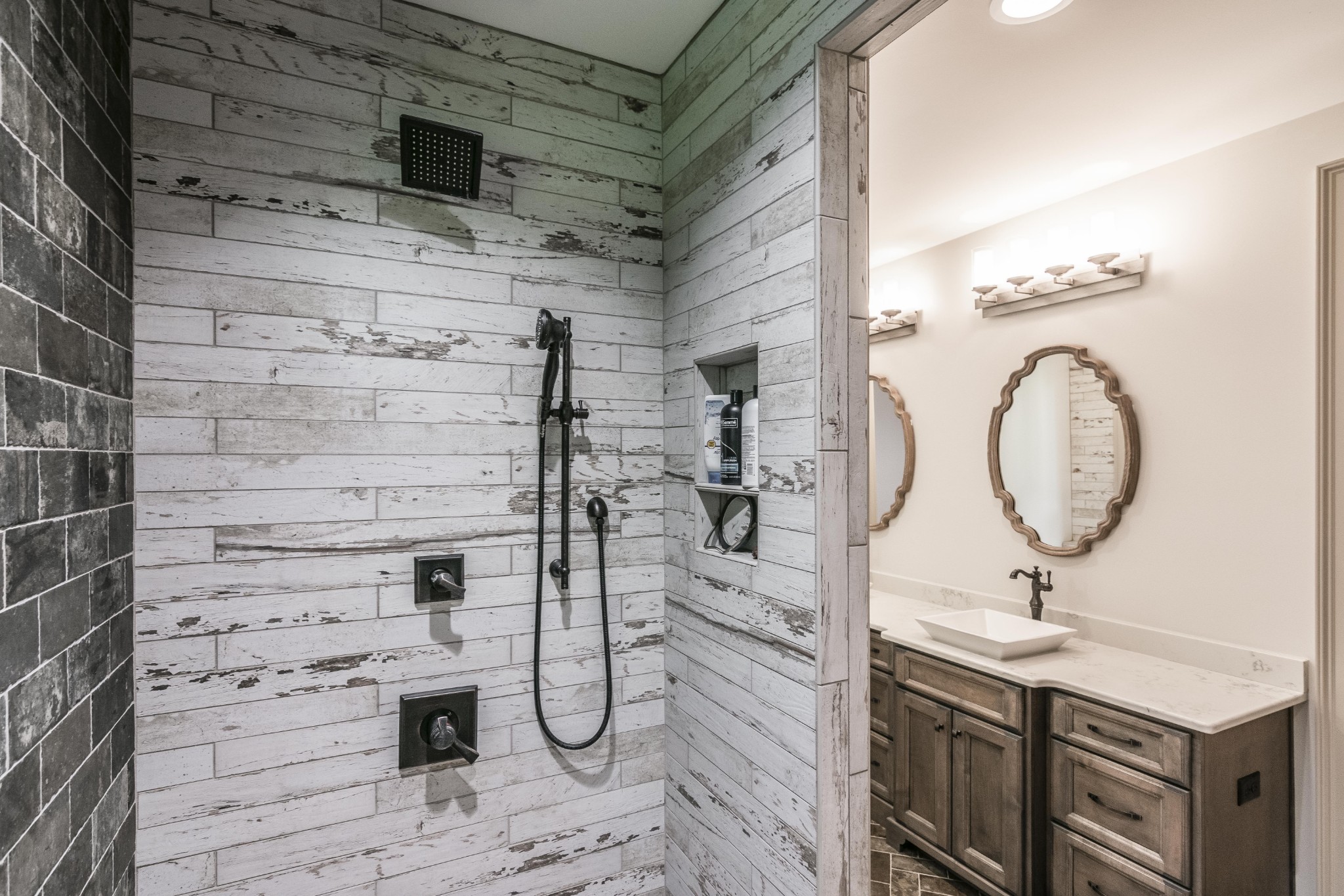 4294 Dot Road Springfield, TN 37172 - Photo 38 of 50 a bathroom with a sink and mirror
