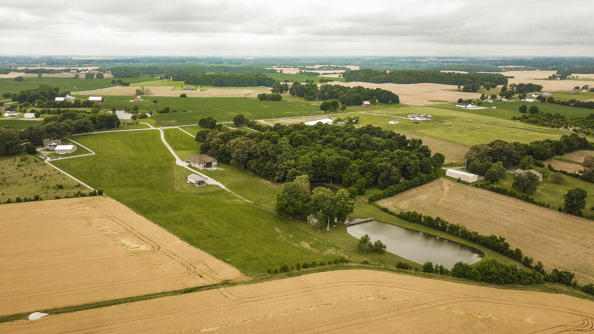 4294 Dot Road Springfield, TN 37172 - Photo 7 of 50 a view of a city