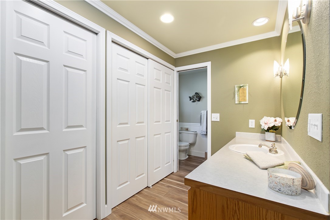 18450 114th Avenue Southeast Renton, WA 98055 - Photo 22 of 40 Gallery Image 22