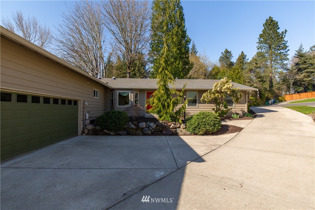 18450 114th Avenue Southeast Renton, WA 98055 - Photo 30 of 40 Gallery Image 30