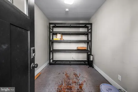 $640,000 | 401 South Chester Street, Baltimore, MD 21231