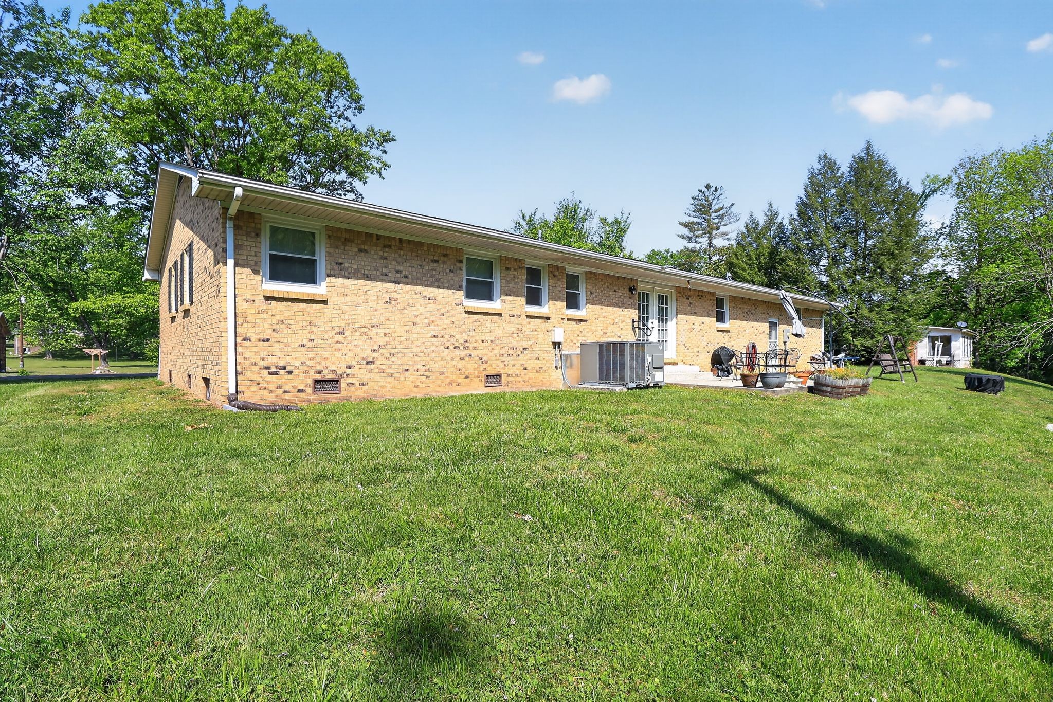 906 Riverside Circle Celina, TN 38551 - Photo 15 of 59 Gallery Image 15