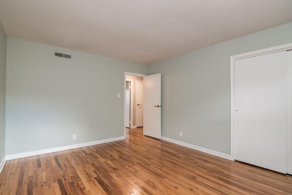 1175 Dickinson Street, Unit 1175 Springfield, MA 01108 - Photo 18 of 31