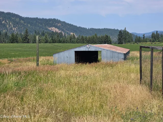 $1,595,000 | 7375 East Sunrise Drive, Harrison, ID 83833