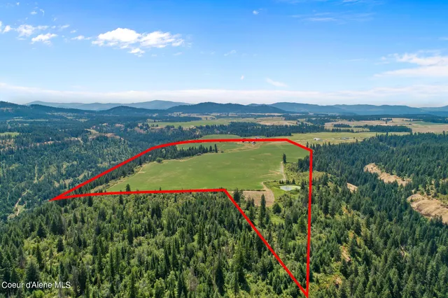 $1,595,000 | 7375 East Sunrise Drive, Harrison, ID 83833