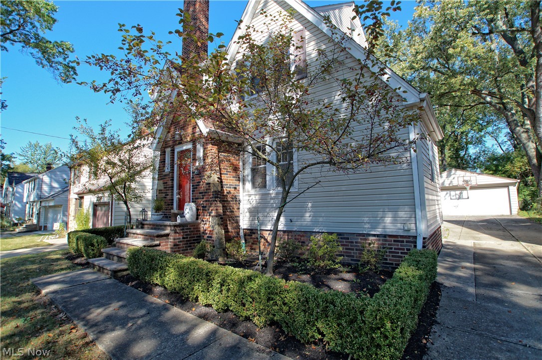 5203 Mayview Road Cleveland, OH 44124 - Photo 34 of 35