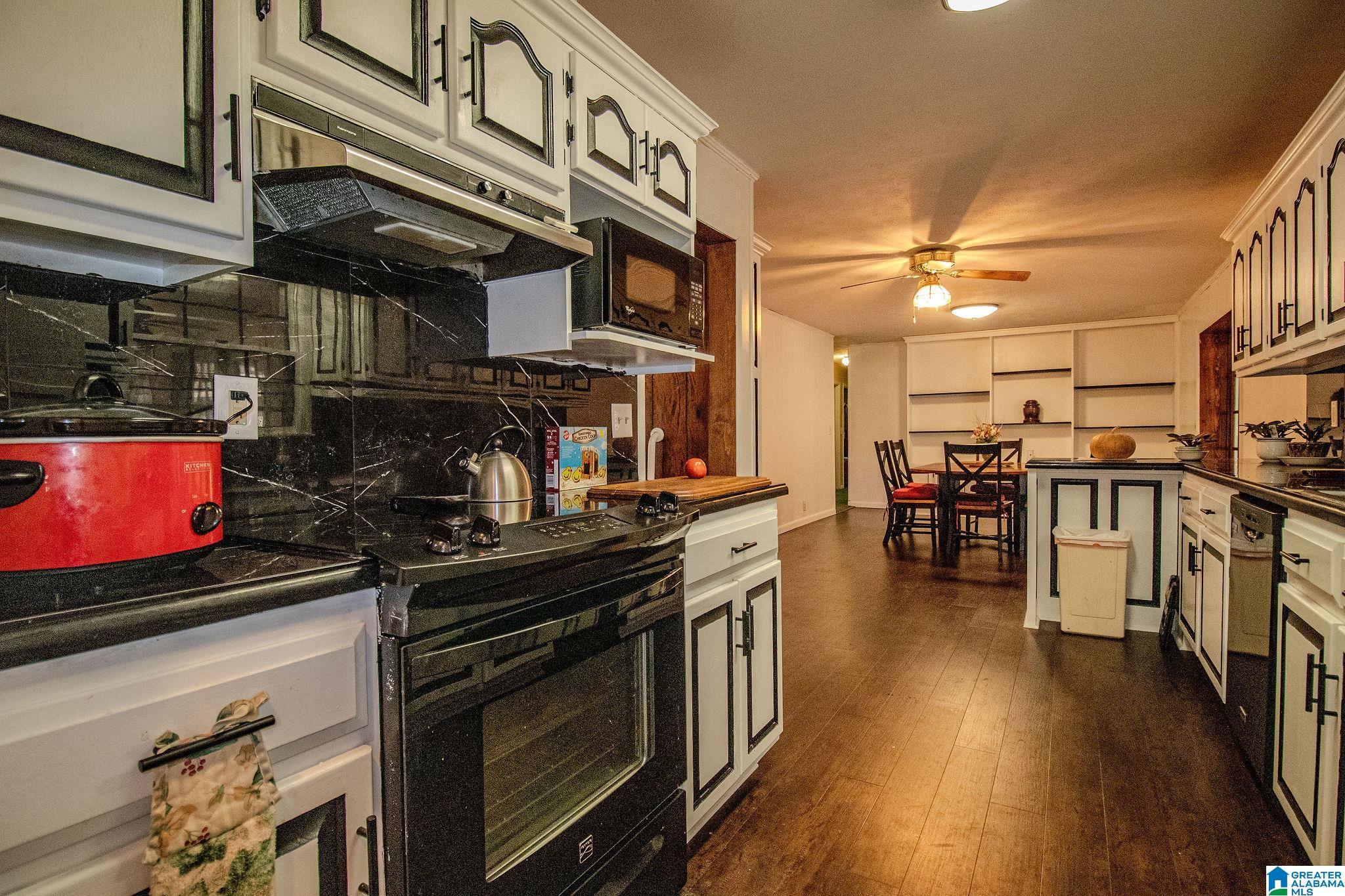 1304 Robertson Road Anniston, AL 36207 - Photo 28 of 43