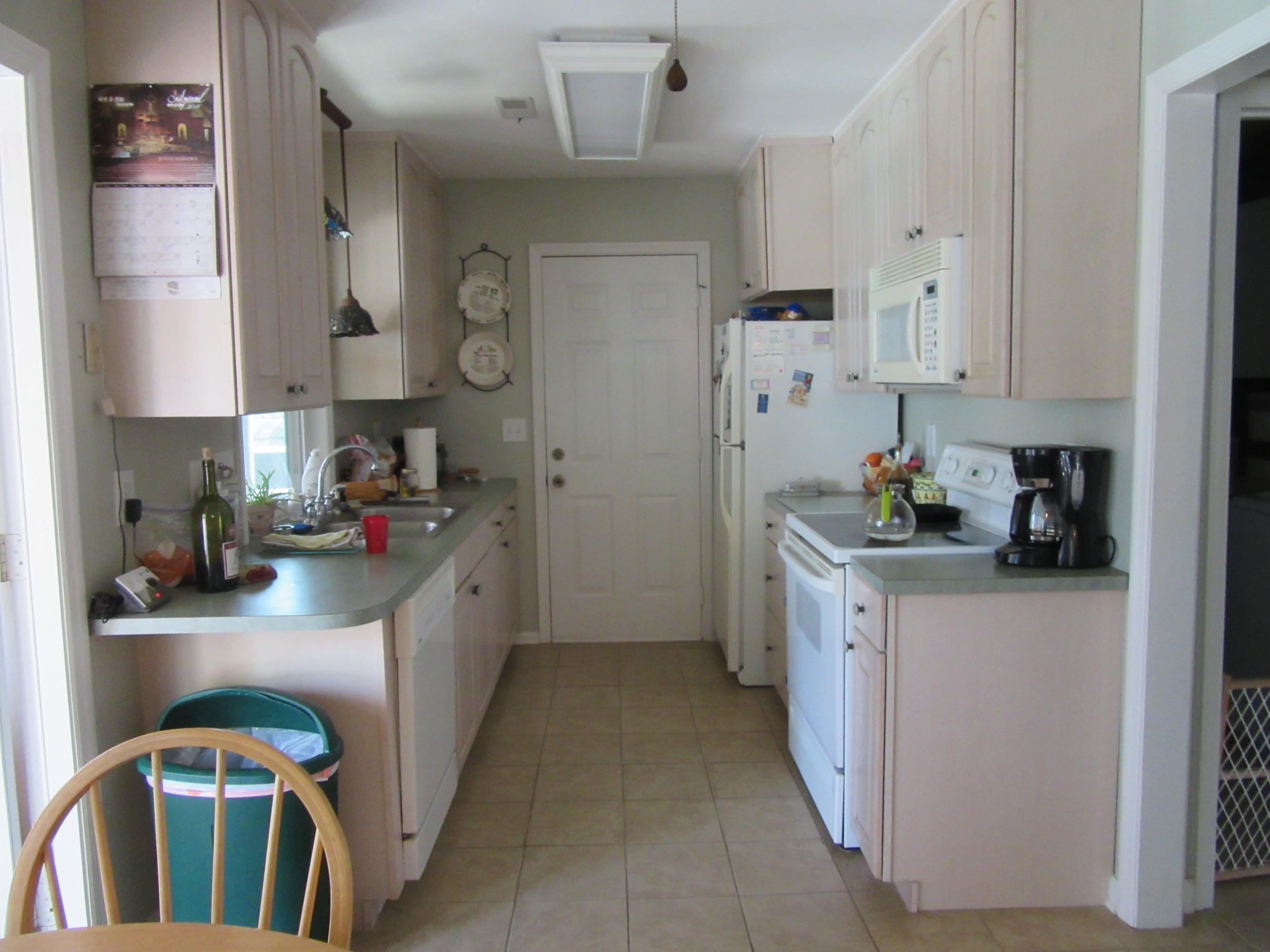 308 Indigo Road Goose Creek, SC 29445 - Photo 9 of 25 Kitchen with built in microwave