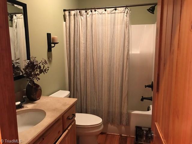 2163 Casper Hawkins Road Ferguson, NC 28624 - Photo 7 of 21