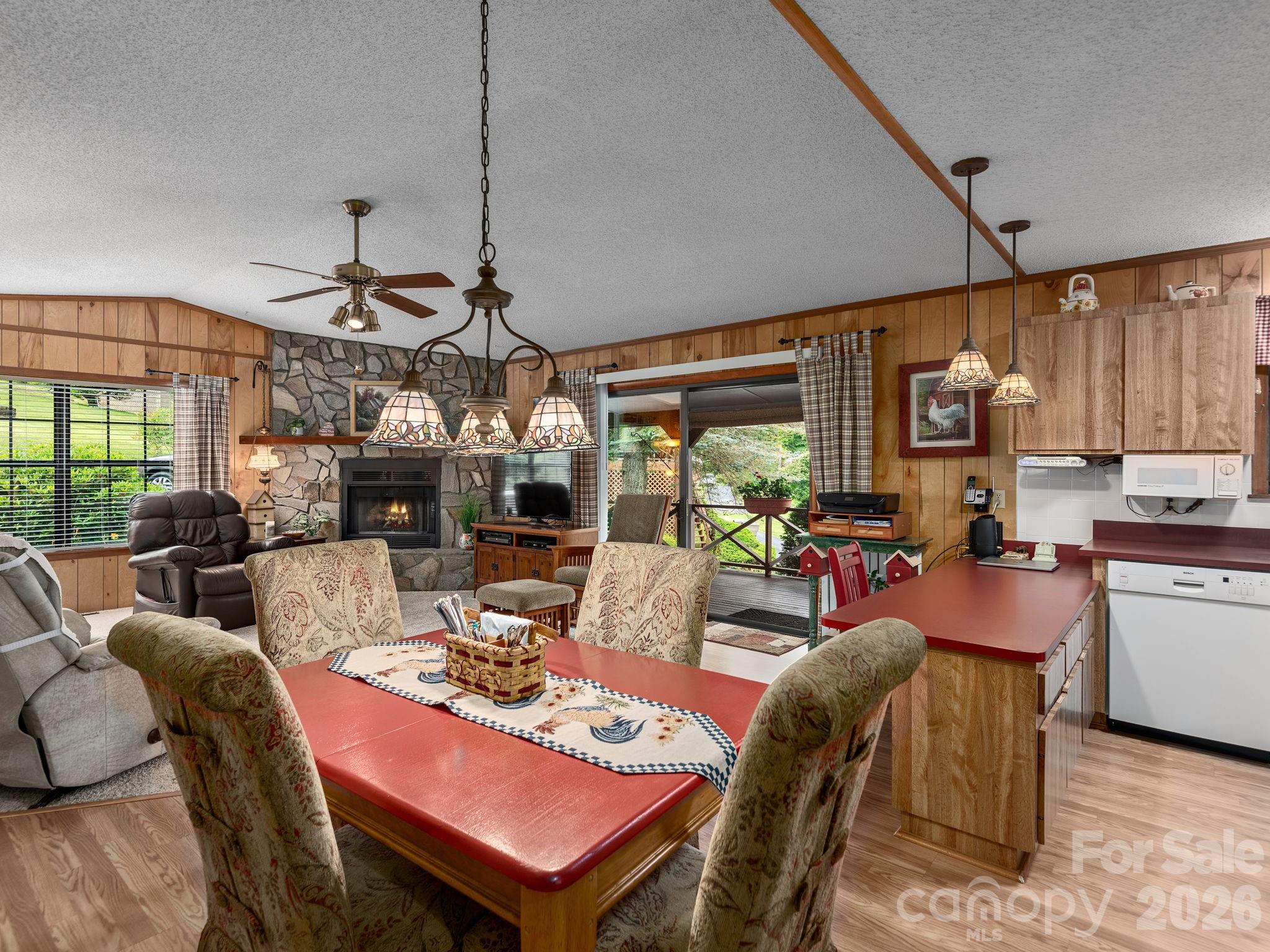 85 Hillcrest Road Maggie Valley, NC 28751 - Photo 7 of 25