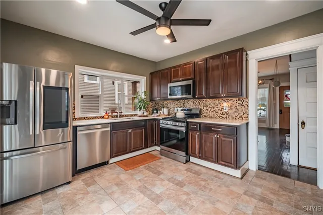 $250,000 | 904 2nd Street, Geddes, NY 13209