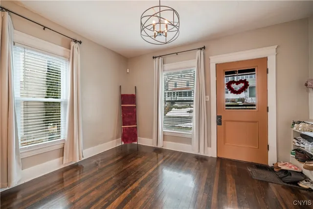 $250,000 | 904 2nd Street, Geddes, NY 13209