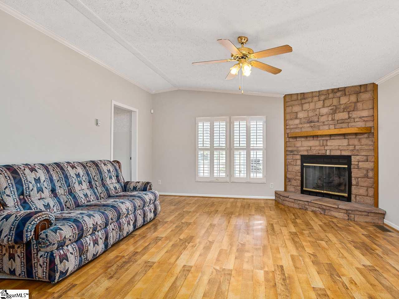 500 Robert P Jeanes Road Easley, SC 29640 - Photo 11 of 30 Gallery Image 11