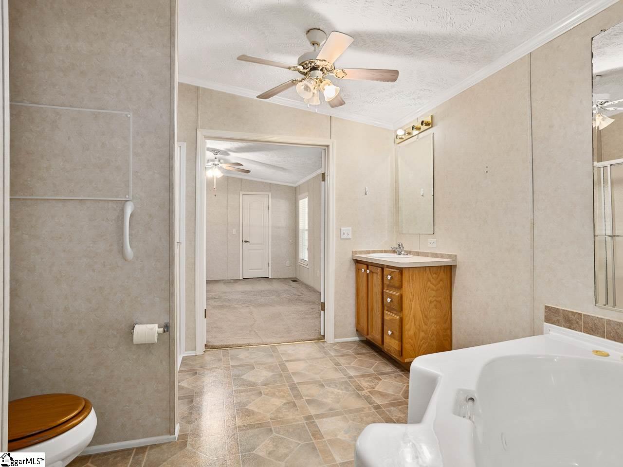 500 Robert P Jeanes Road Easley, SC 29640 - Photo 14 of 30 Gallery Image 14