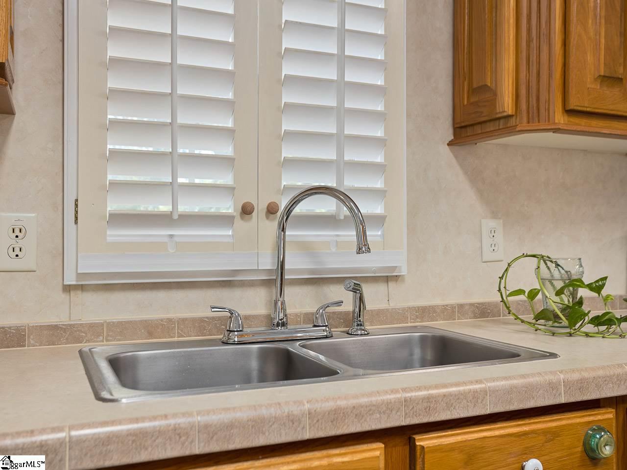 500 Robert P Jeanes Road Easley, SC 29640 - Photo 7 of 30 Gallery Image 7
