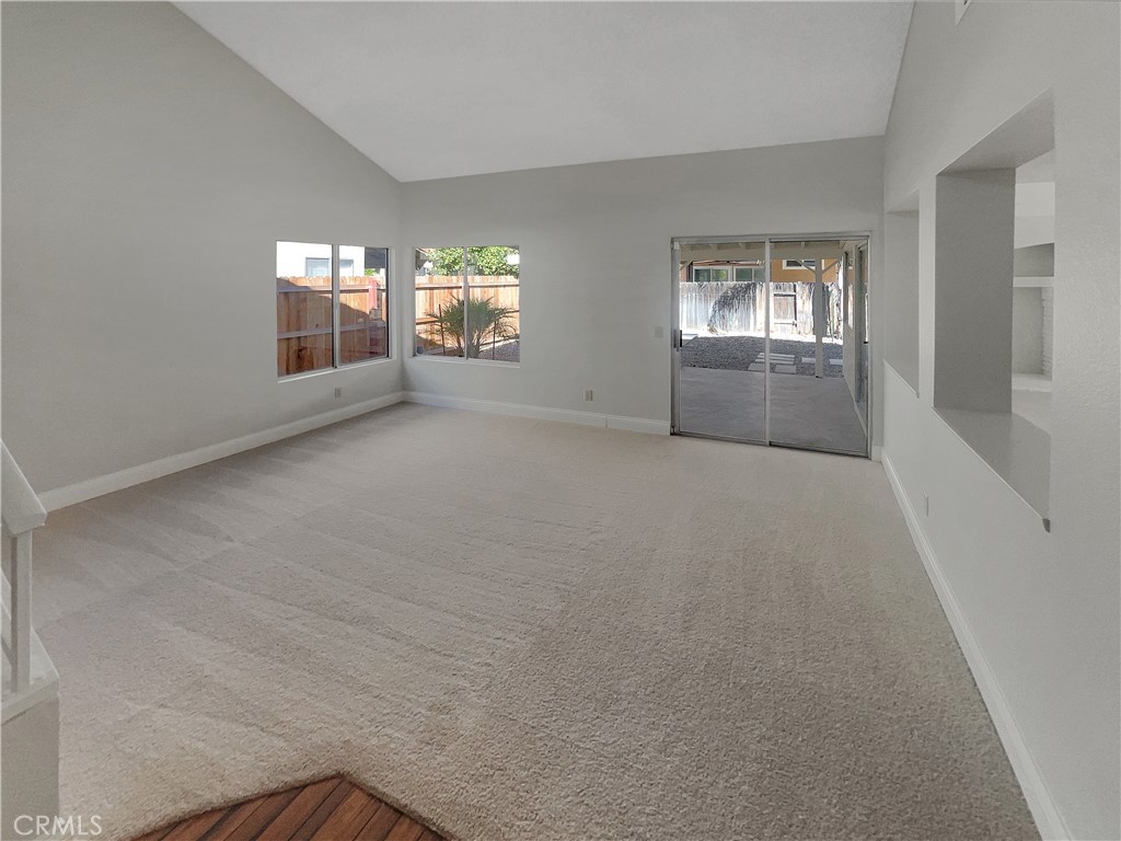 662 Spinnaker Drive Perris, CA 92571 - Photo 2 of 23 a view of entryway and hall with a window