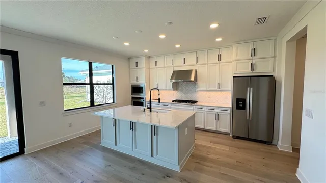 $3,200 | 18515 Midsummer Place, Venice, FL 34293