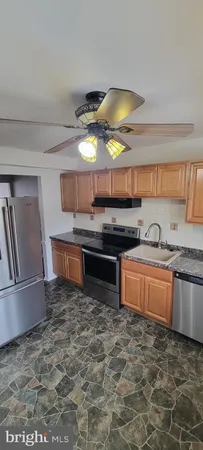 $2,690 | 423 North Mt Vernon Circle, Bensalem, PA 19020