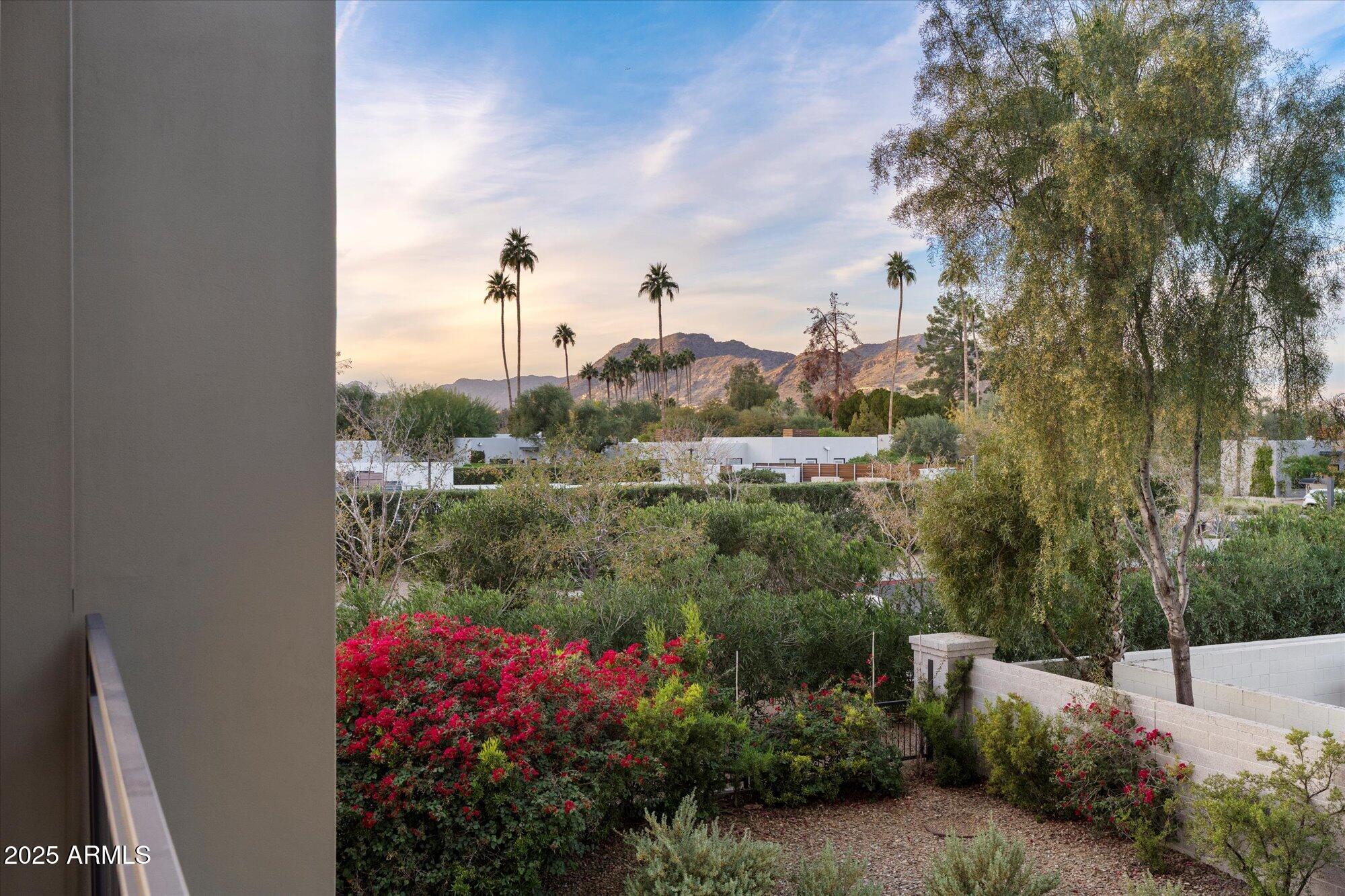 6166 North Scottsdale Road, Unit C2003 Paradise Valley, AZ 85253 - Photo 2 of 76 33-109544346