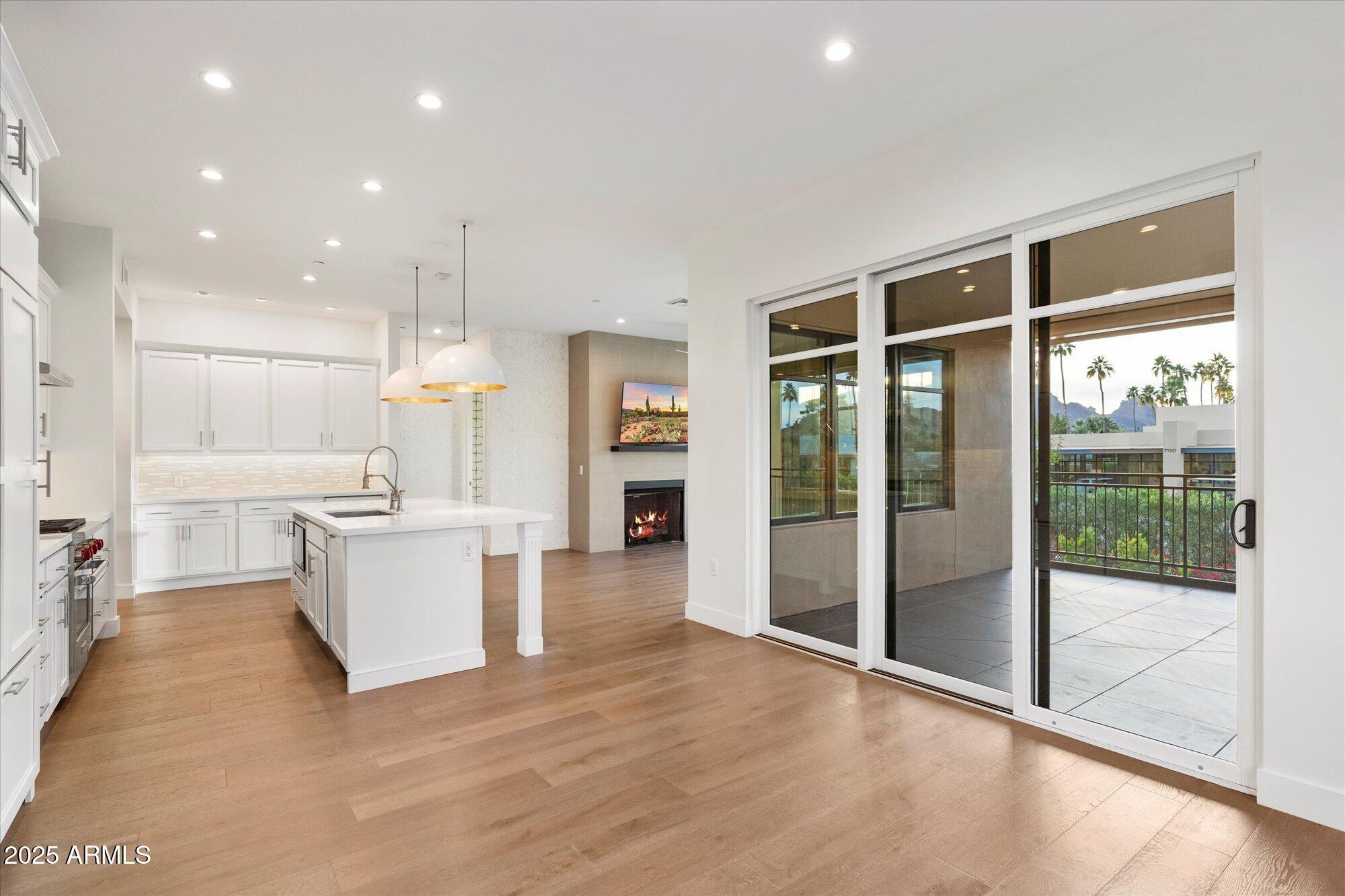 6166 North Scottsdale Road, Unit C2003 Paradise Valley, AZ 85253 - Photo 30 of 76 28-109544117