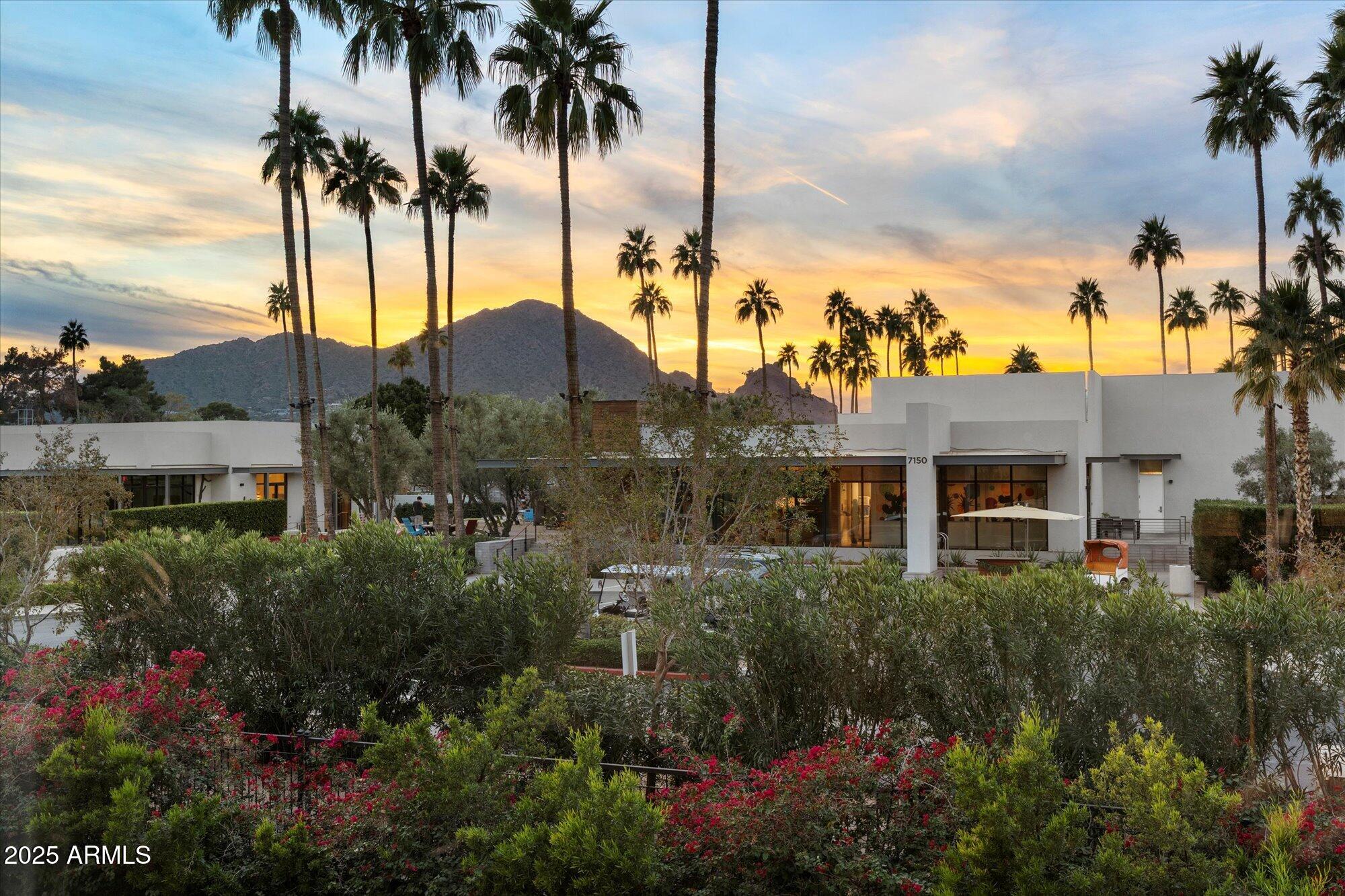 6166 North Scottsdale Road, Unit C2003 Paradise Valley, AZ 85253 - Photo 40 of 76 41-109544310