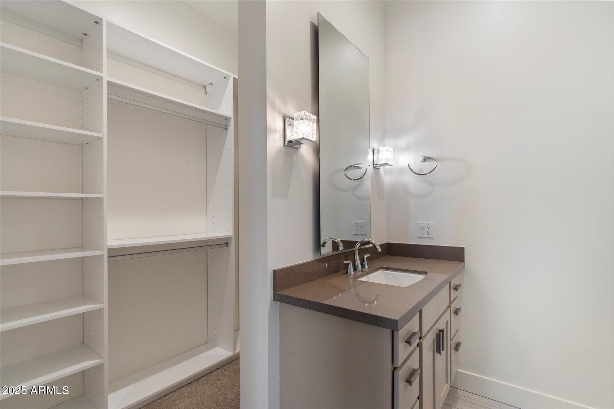 6166 North Scottsdale Road, Unit C2003 Paradise Valley, AZ 85253 - Photo 59 of 76 60-109544386