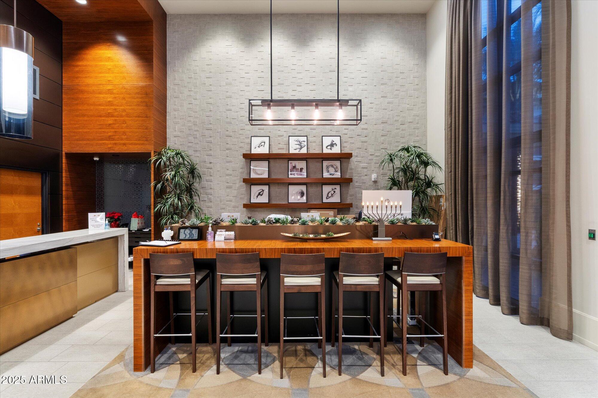 6166 North Scottsdale Road, Unit C2003 Paradise Valley, AZ 85253 - Photo 9 of 76 07-109544328