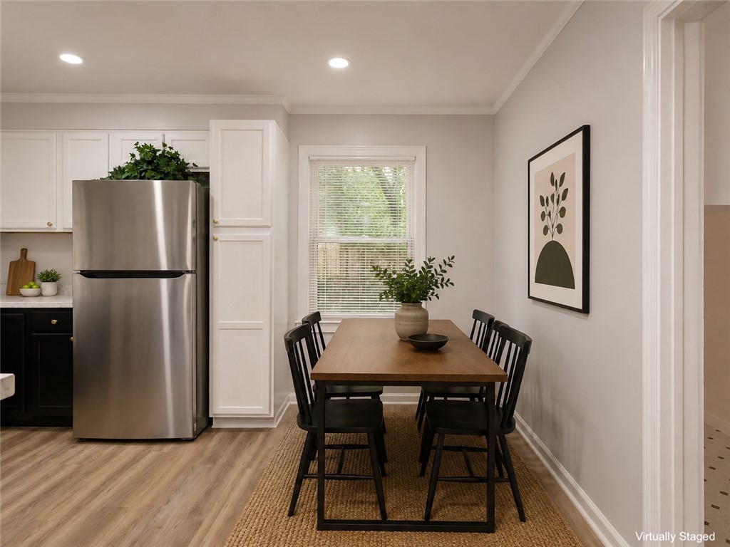 3517 Shawnee Avenue Anderson, SC 29626 - Photo 6 of 25 Clean lines and streamlined design define this welcoming kitchen dining area.