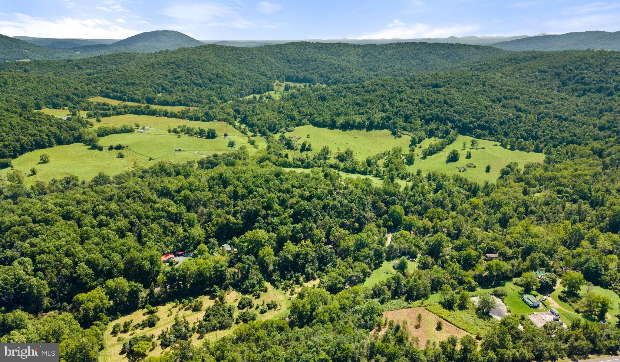 11440 John Marshall Highway Markham, VA 22643 - Photo 13 of 32 looking South