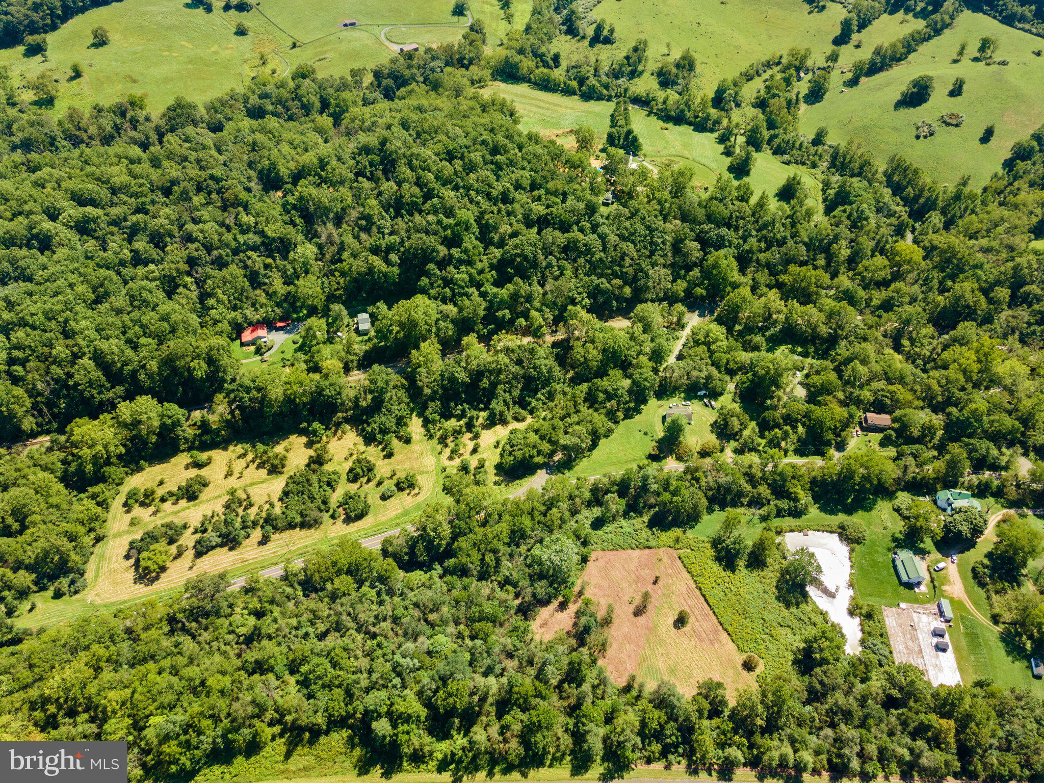 11440 John Marshall Highway Markham, VA 22643 - Photo 5 of 32 overview looking South